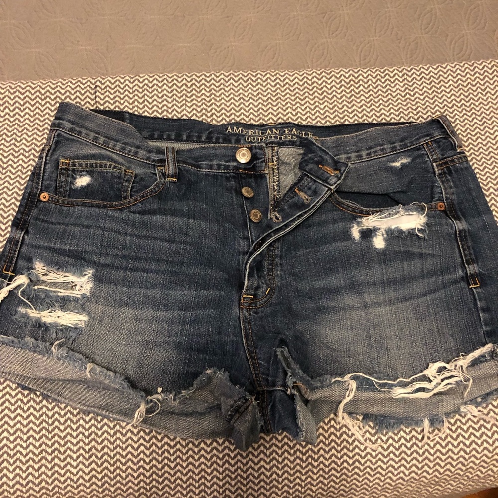 AE Shorts